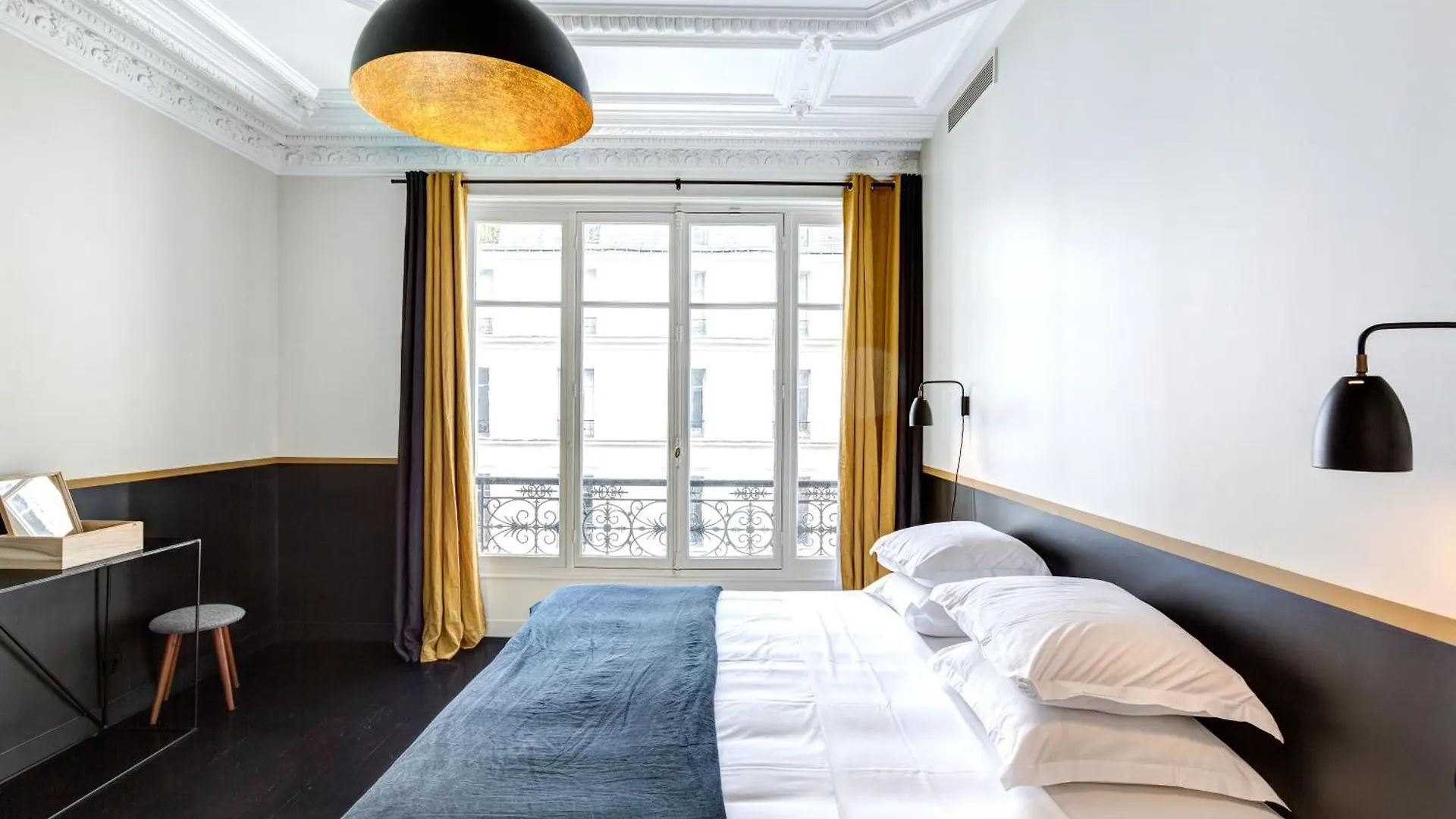 Drouot Luxe Apartment Paris