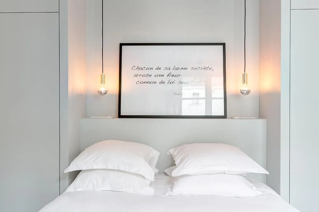 Drouot Luxe Apartment Paris