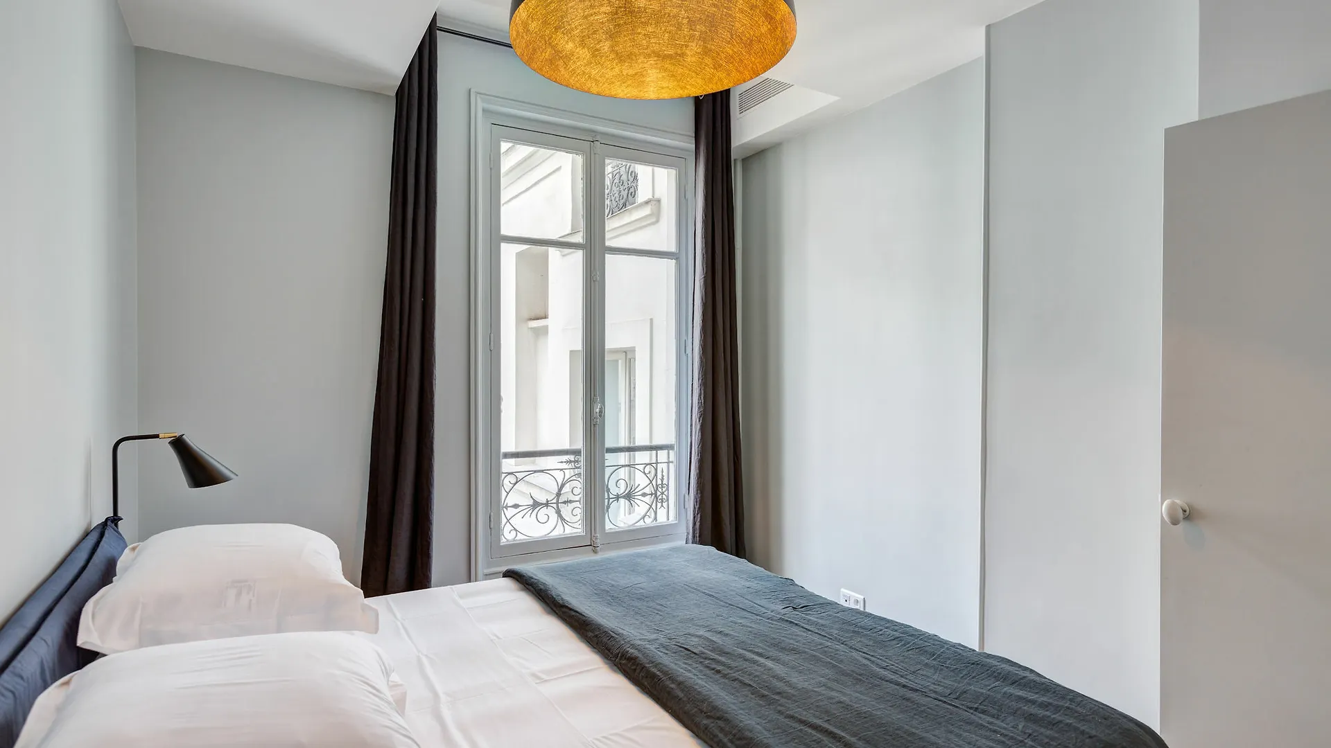 Drouot Luxe Apartment Paris