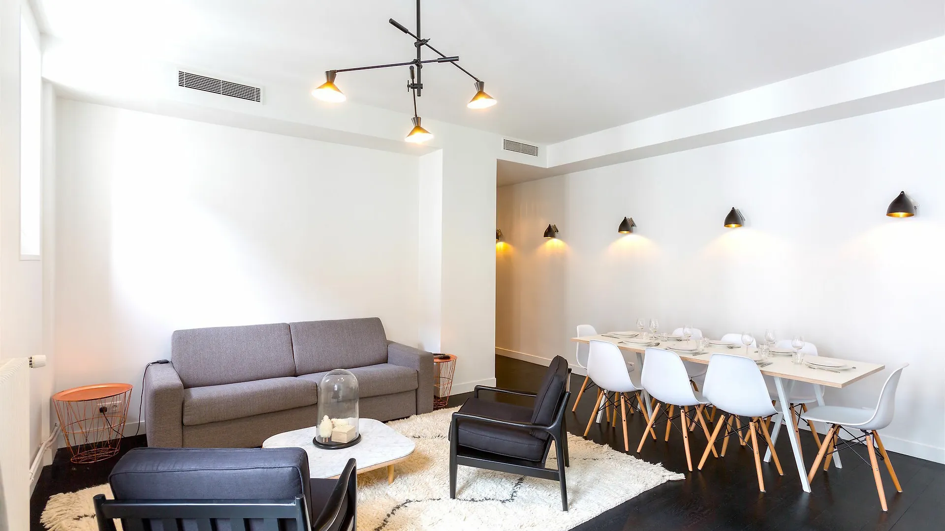 Drouot Luxe Apartment Paris