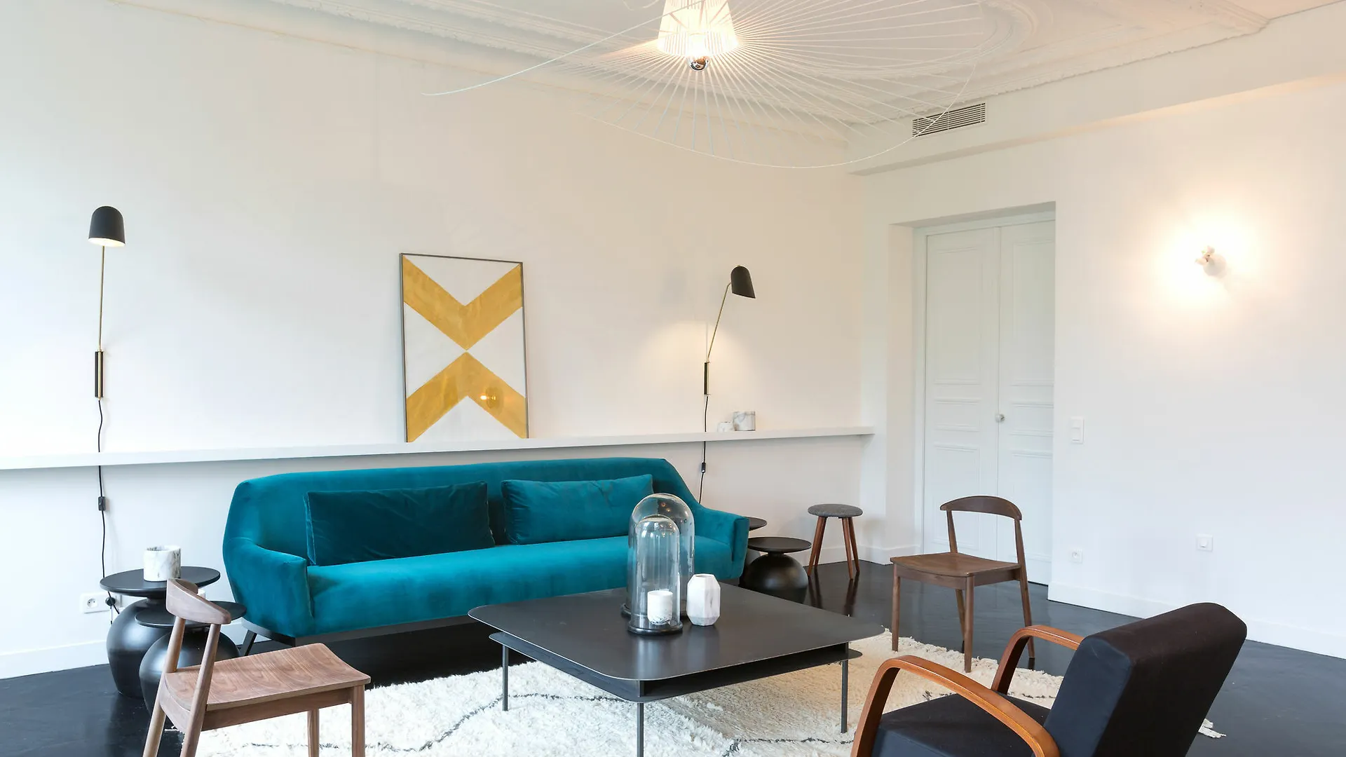 Drouot Luxe Apartment Paris