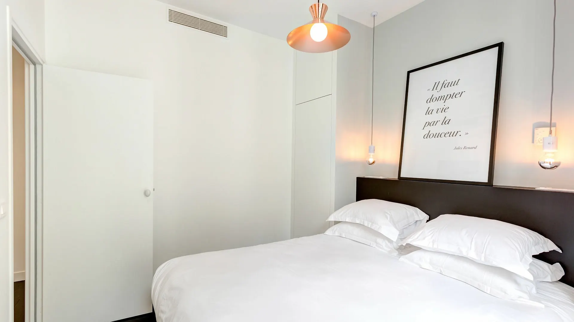 Drouot Luxe Apartment Paris 0*,