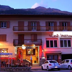 https://appartement-neuf-en-duplex-au-centre-du-village.hotels-rhonealpes.com